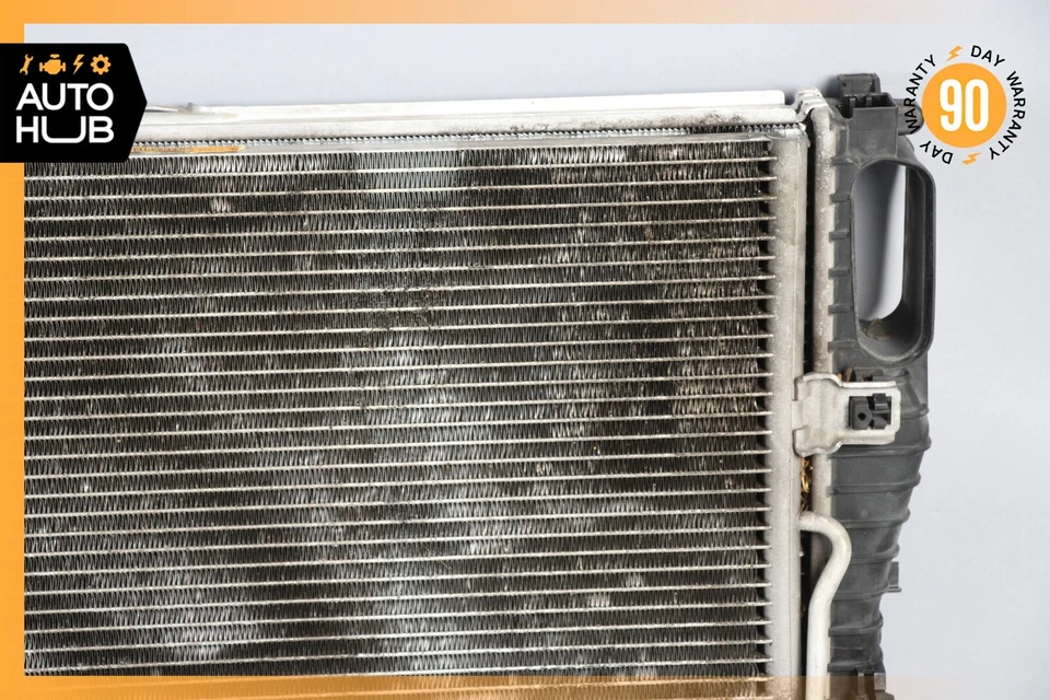 03-06 Mercedes W219 CLS55 E55 AMG radiador de refrigeración aire acondicionado condensador OEM Foto 3 de 4