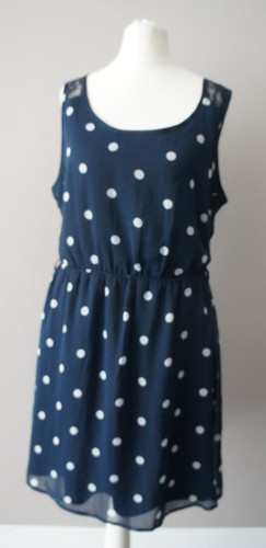 Only kurzes Blusenkleid mit Spitze Dots ★ Gr. 40 (L)