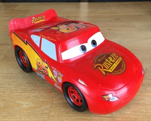 transforming lightning mcqueen playset