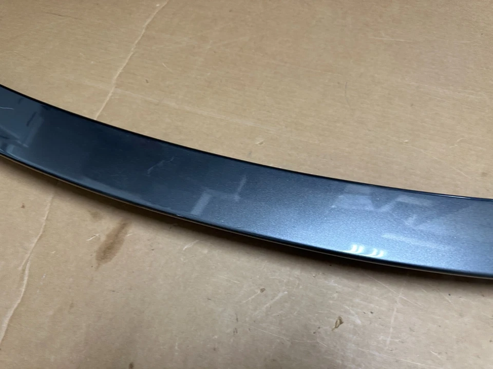 Alerón de techo trasero gris Toyota YARIS 2012-2018 hatchback OEM FÁBRICA Foto 4 de 4