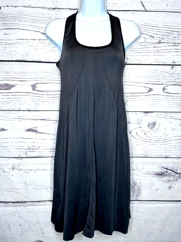 lole sunrise halter neck stretch athletic wear athleisure 