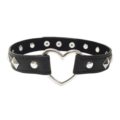 Black-Love Halsband im Leder Design mit Nieten und sexy Metall Herz Schwarz