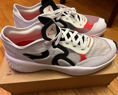 Nike Jordan Delta 3 Low weiß rot schwarz Bulls Farben Herren Gr. 13 Turnschuhe sportlich - Bild 1 von 4