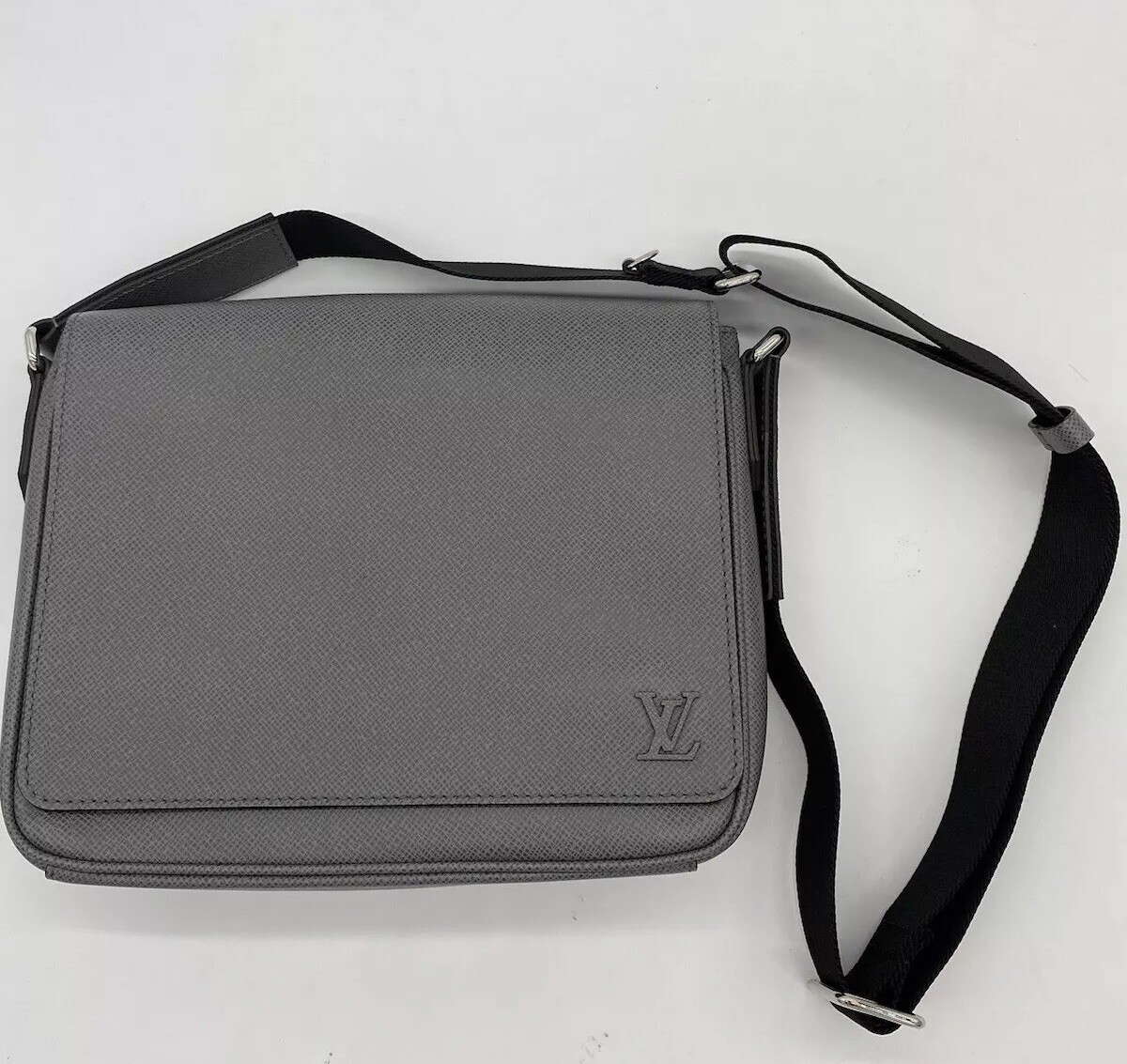 Louis Vuitton District PM Leather Men Shoulder Bag - Glacier | eBay