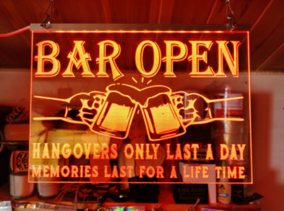 Männerhöhle Bar offen LED Schild personalisiert Pub Garten Bar leuchten LED Bier Neon