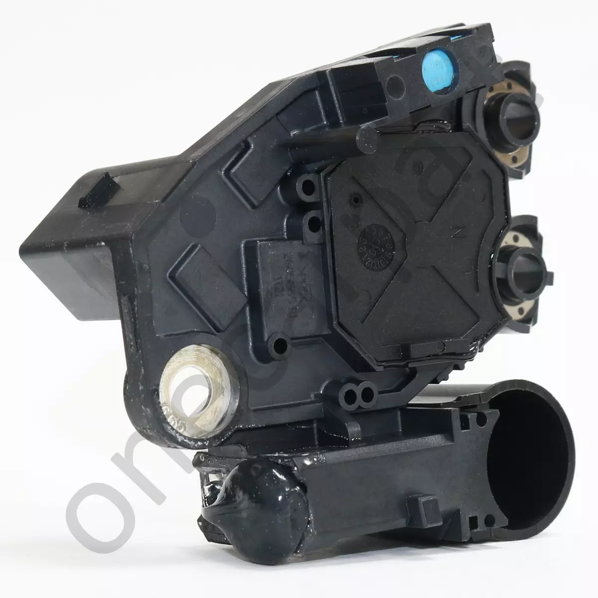 Valeo 14V Alternator Regulator 593949 For 2542238, 435755 