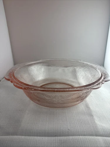Federal Glass Madrid Round Pink Serving Bowl Salad Bowl Etched Floral 9.5"