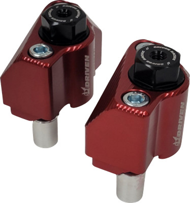 DRIVEN RACING DRCAX-206RD Captive Axle Block in Red for Easy Wheel Changes