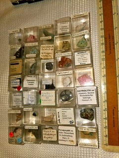 30 Boxed Micromount Mineral Collection Roselite Pyromorphite Melonite A37