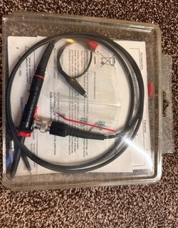 Oscilloscope Probe 100MHz 1X/10X Switchable BNC Test Probe with Accessories