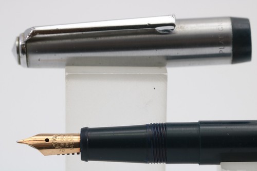 Vintage Platignum Pressmatic Dark Blue Medium Fountain Pen