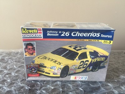 REVELL MONOGRAM JOHNNY BENSON #26 CHEERIOS TAURUS MODEL KIT 1:24 SEALED