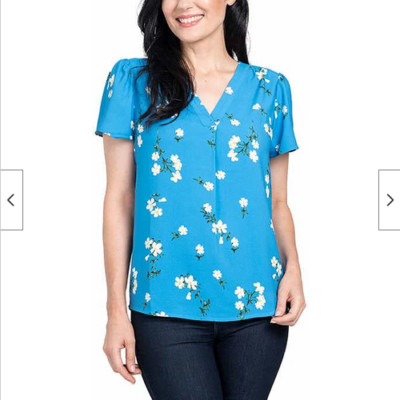Hilary Radley Women's V-Neck Blouse Short Sleeve ( BLUE OFF WHITE FLORAL L )NWT
