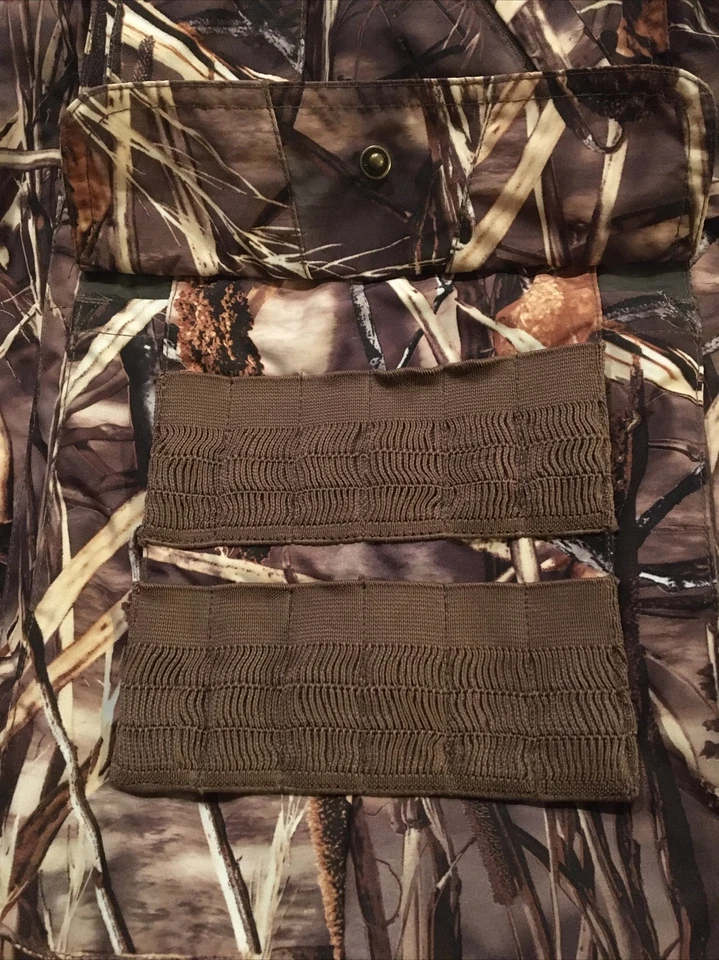 CHAQUETA BERETTA AVES ACUÁTICAS HOMBRE MEDIANA BOSQUE CAMUFLAJE CAZA DEPORTIVA AISLADA Foto 4 de 4