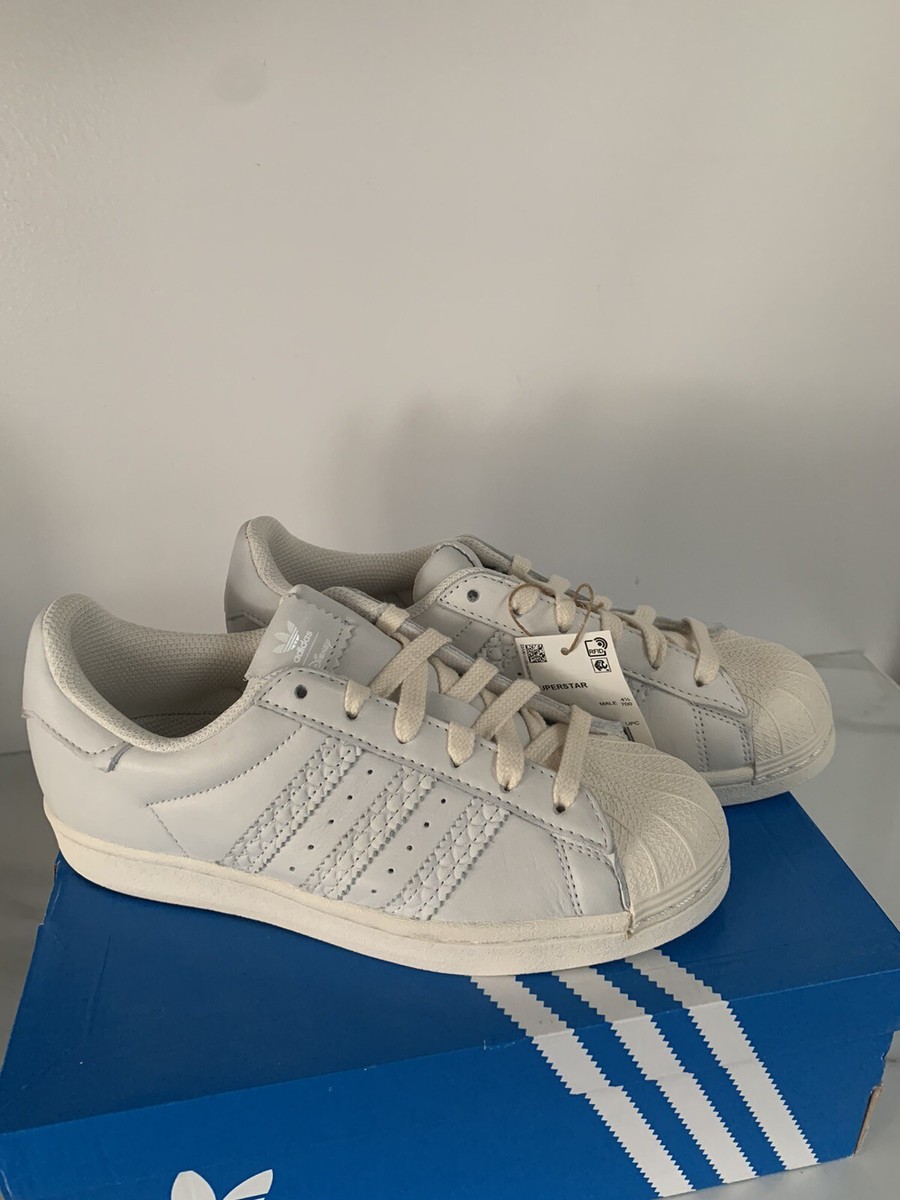 Disney - s¨̮⃝❤️ Adidas Superstar 80S Disney The Little Mermaid Sz 5 Men / 6