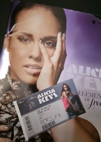 ALICIA KEYS 2010 the Element of Freedom TOUR CONCERT Programme PLUS TICKET - Imagen 2 de 3