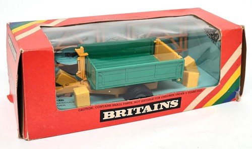 Britains 1/32 - Tipping Trailer With Bales etc 9565 For Model Farm Vehicles - Picture 2 of 8