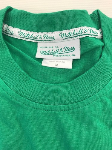 Mitchell and Ness Blank Solid Green T-Shirt Size Medium Brand New from Japan - Picture 2 of 2