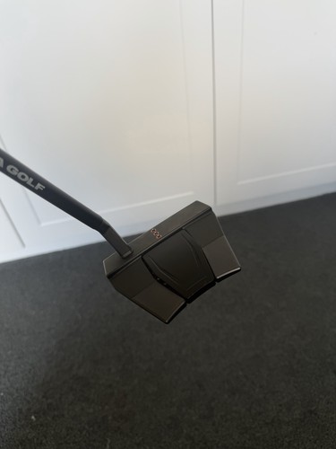 Scotty Cameron Concept Triple Black Phantom 9.5 Putter