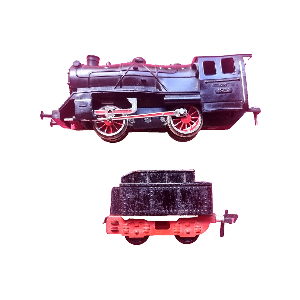 FLEISCHMANN VINTAGE GERMAN 0-4-0 STEAM LOCO WITH TENDER #1954 (UNBOXED) HO - Image 4 of 4