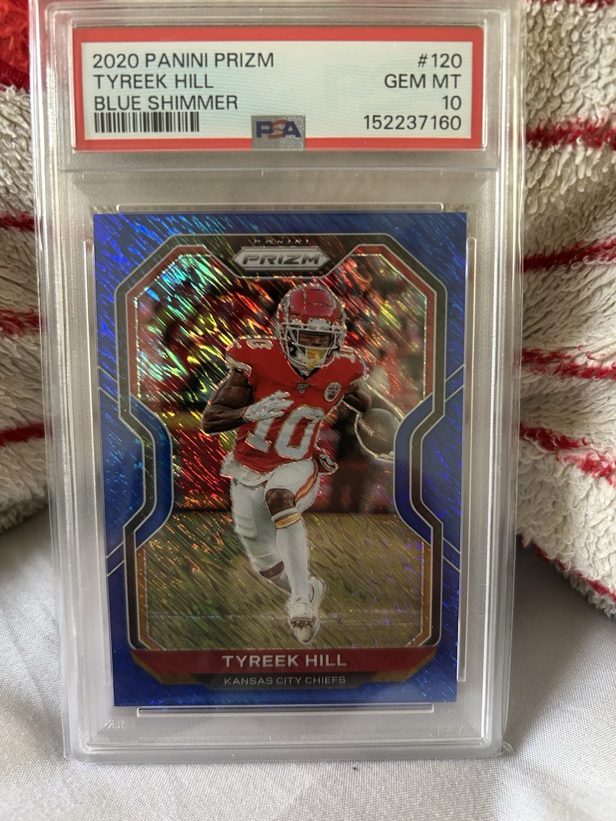 2020 Panini Prizm Blue Shimmer 12/25 Tyreek Hill  PSA 10