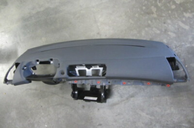 BMW E87 1er Armaturenbrett Cockpit mit Airbag