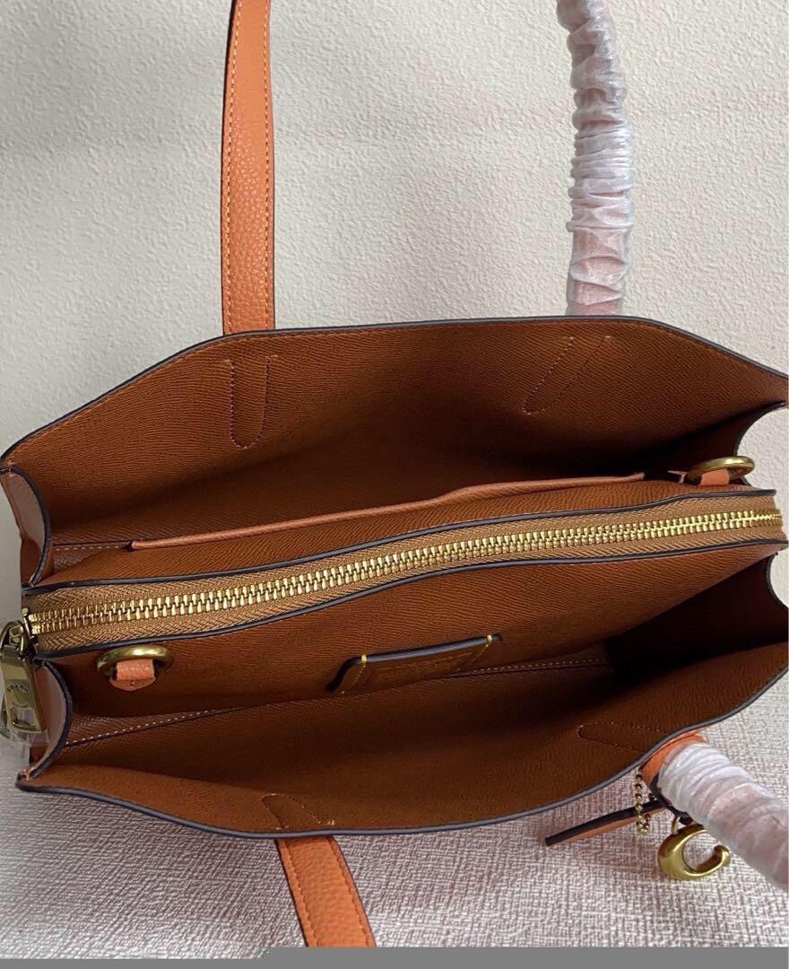 新品coach カーター キャリーオール 28 CJ806 ブラウン/レッド COACH なくなり次第終了セール コーチ CJ806 カーター キャリー