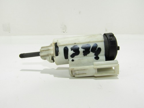 VW TRANSPORTER T5 7H Bremslichtschalter Bremslicht Brake Light Switch 8E0927189B