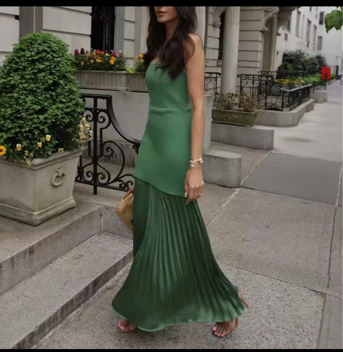 NWT_ZARA WOMAN SS25 LONG PLEATED KNIT COMBINATION DRESS GREEN 4192/055/500 S,M,L NWT_ZARA WOMAN SS25 LONG PLEATED KNIT COMBINATION DRESS GREEN 4192/055/500 S,M,L