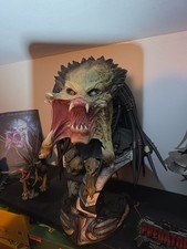 Sideshow Collectibles AVP:R - Wolf Predator Legendary 1/2 Scale Bust - 198/750