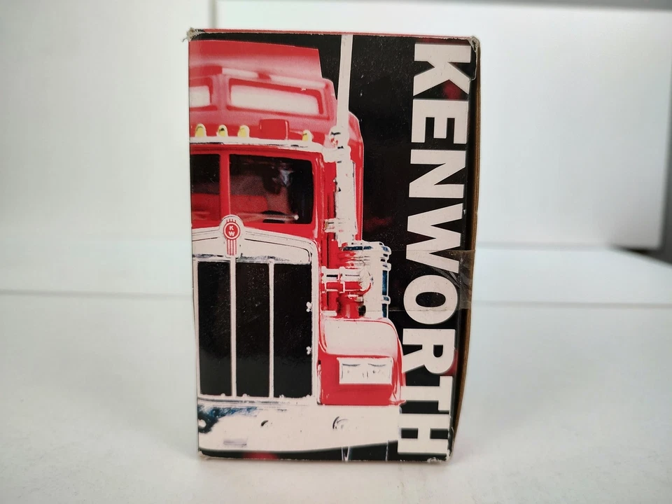 Kenworth W900 Long Hauler 1:43 Die-Cast Truck Model NewRay Collectible Red - Image 3 of 4