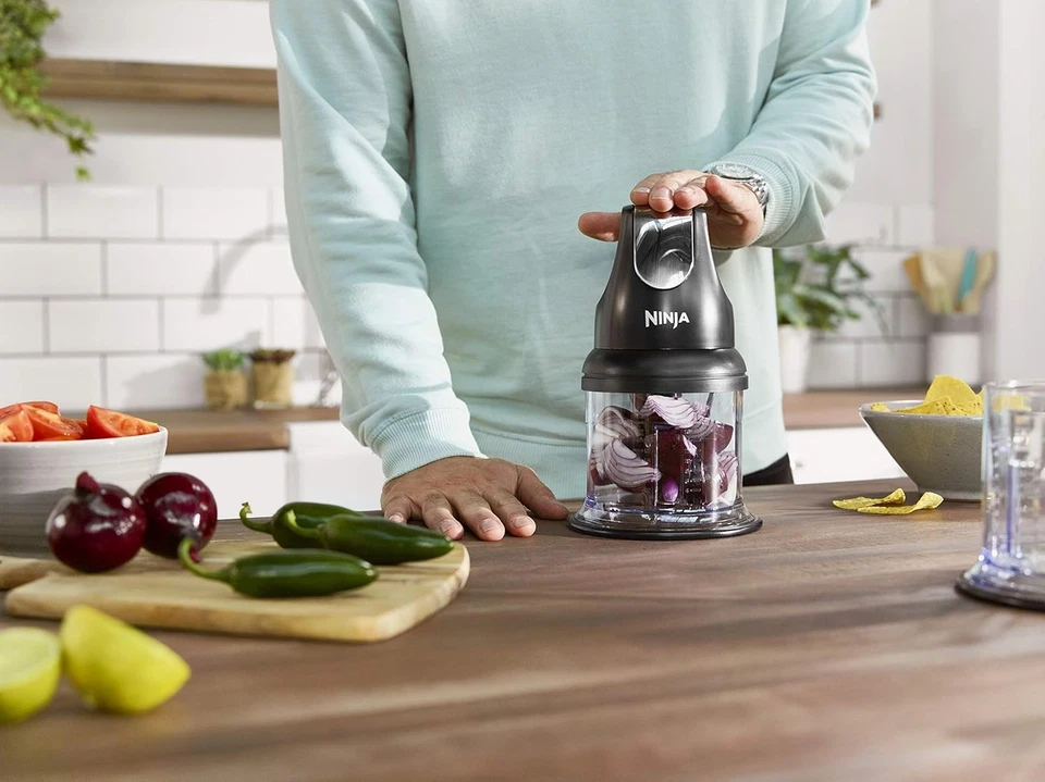 Ninja Professional Chopper [NJ1002UKBK] Stackable, 200W, Black  - Image 3 of 4