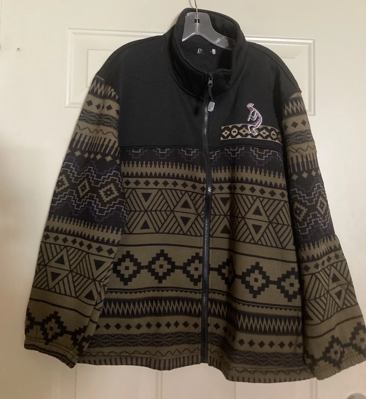 Men’s NEW Zip Jacket SZ XL Chest 50” Zip Pockets Zip To Mock Turtle Neck