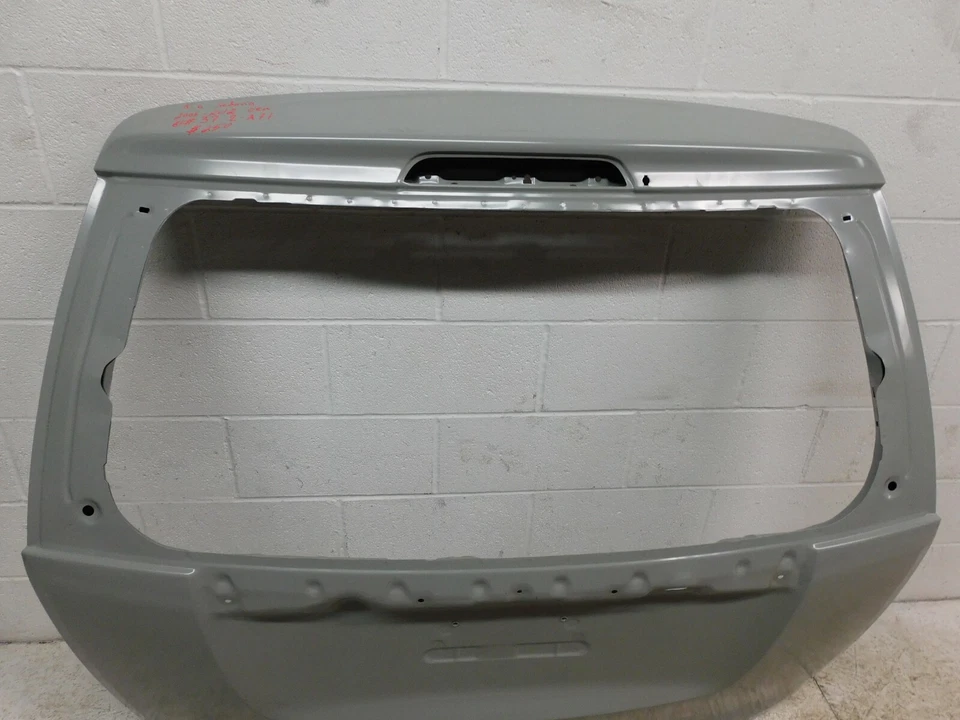 2006 2007 2008 2009 2010 2011 2012 KIA SEDONA REAR LIFTGATE SHELL OEM Foto 2 de 4