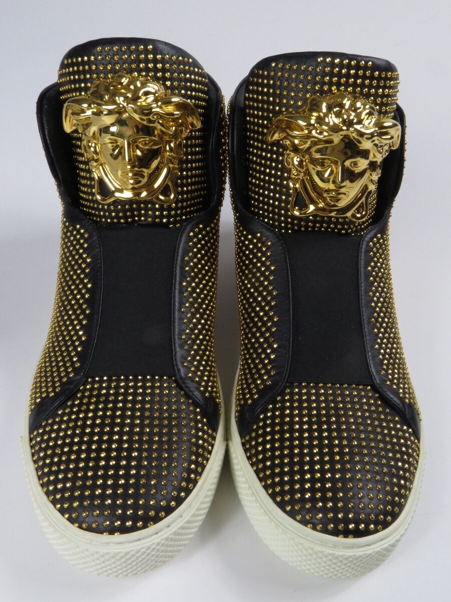 NEW 40 VERSACE sneaker black gold leather stud Medusa NEW 40 VERSACE sneaker black gold leather stud Medusa