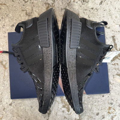 ★新品★adidas NMD_R1×STAR WARS コアブラック adidas Originals STAR WARS × ADIDAS NMD_R1 NANZUKA IE6000