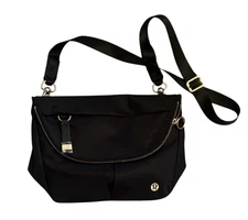 🍒 New! Lululemon All Night Festival Crossbody Bag 5L Black/Gold 0064950-01 NWOT