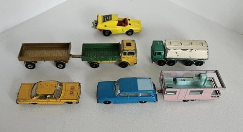 VINTAGE LESNEY MATCHBOX DIECAST CARS TRUCKS LOT ENGLAND (MB3)