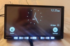 Sony XAV-AX4000 7-Inch Multimedia Receiver with Wireless Car Play Missing Caps