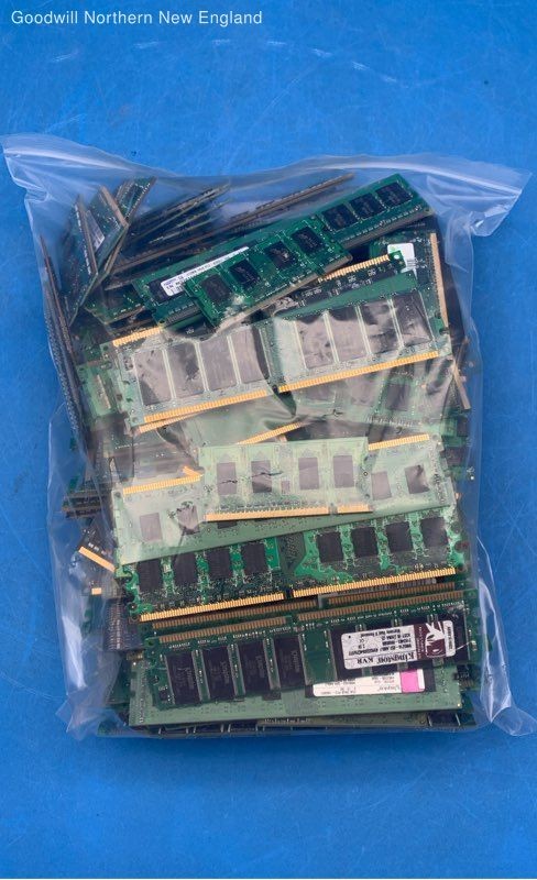 5lb Lot of Assorted Ram Memory Sticks mixed DDR Gold Recovery E Scrap ...