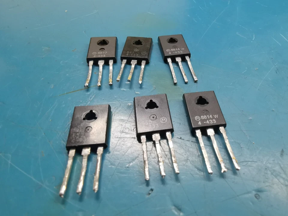 6pcs Agilent NPN Power Transistor  1854-0433 - Image 2 of 4