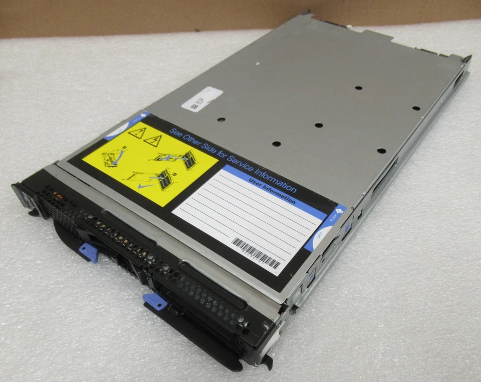 IBM HS12 Blade Server 8028-Z3V 1x Xeon Quad-Core X3323 2.5GHz 4GB Ram  - Image 3 of 4