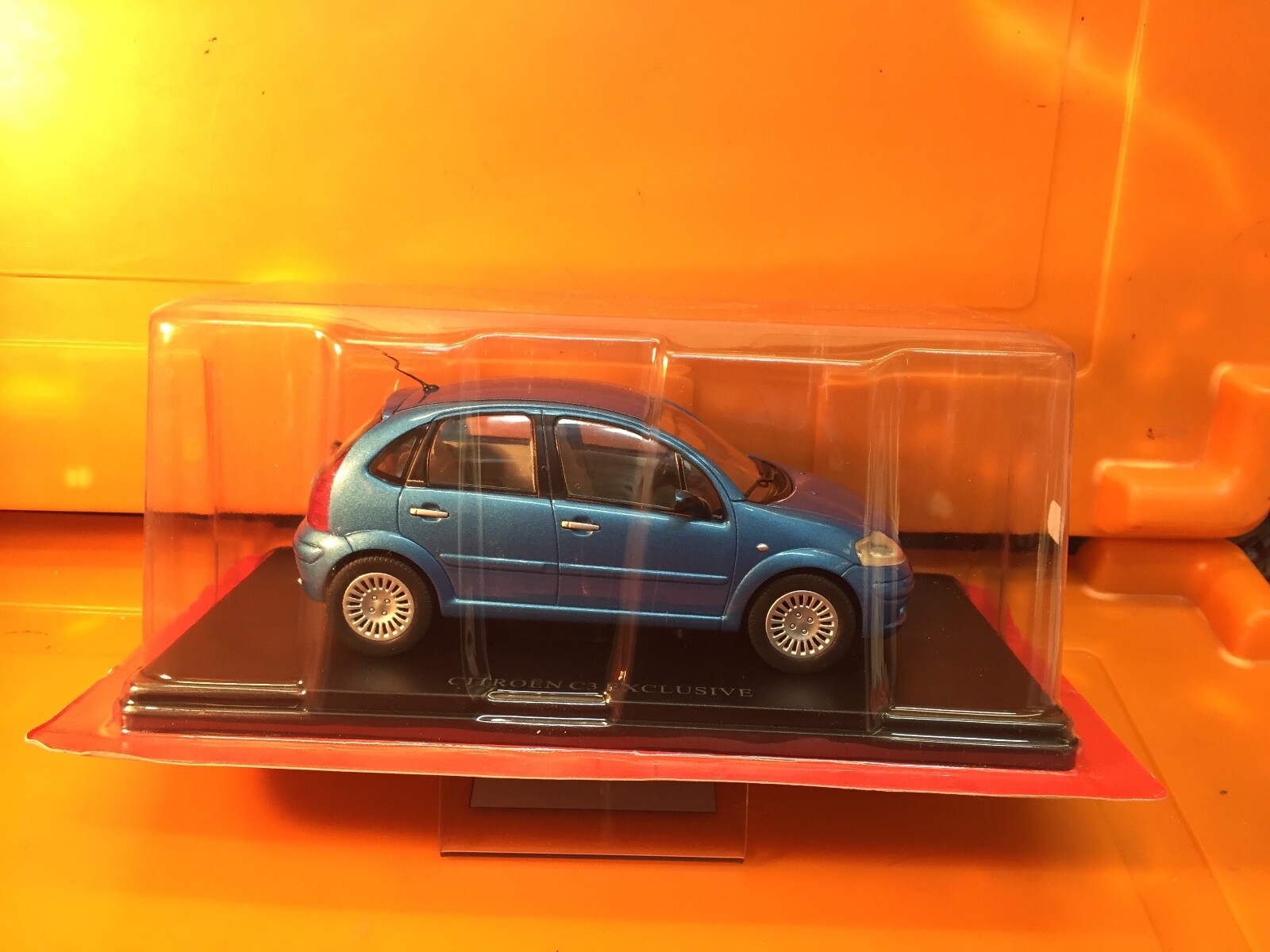 Collection Citroën 1/24 N°32 – C3 Et La Lumière – Neuf Avec Fascicule