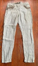 Stylish Women's Pants with Contrast Pockets - Light Beige