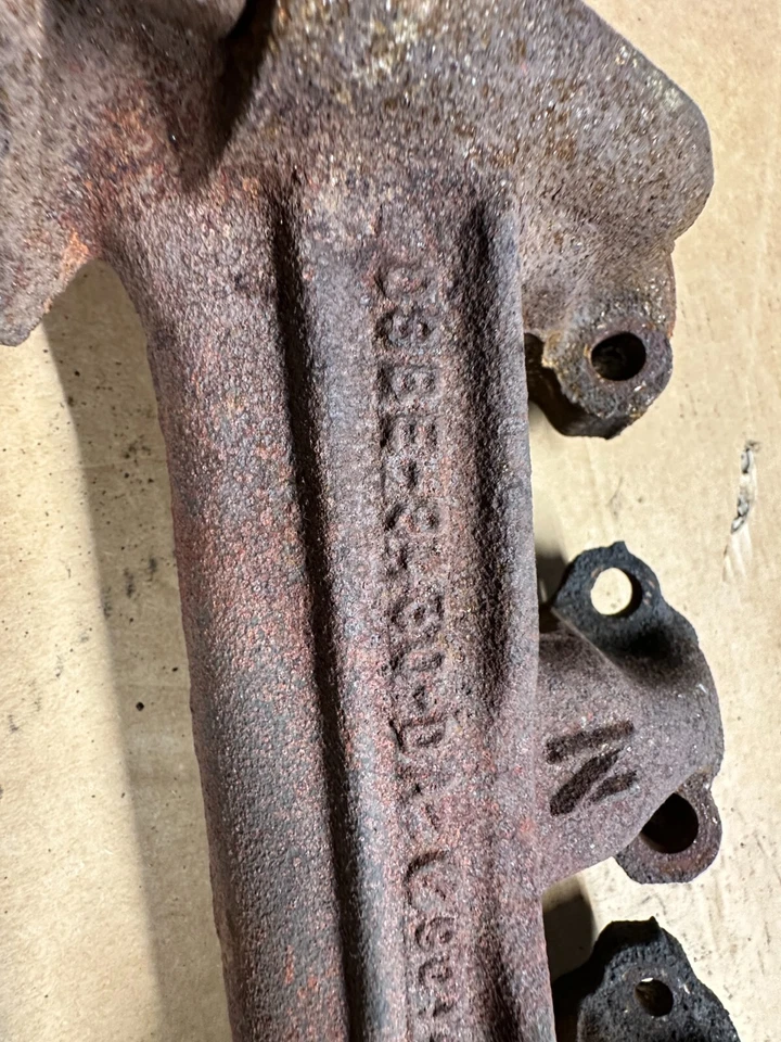 Colector de escape original para Ford Mustang 302 1979-84 lado del pasajero Foto 4 de 4