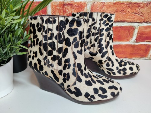 BODEN ANKLE BOOTS UK 5 EU 38 BROWN ANIMAL PRINT PONY FUR WEDGE HEEL SIDE ZIP - Picture 3 of 5