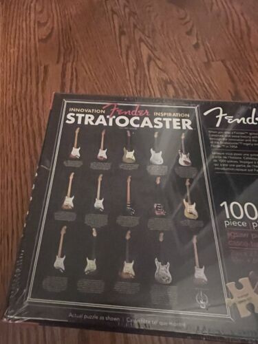 Rompecabezas de guitarra Fender Stratocaster 1000 piezas 20"" x 27"" Acuario - Sellado - Imagen 1 de 6