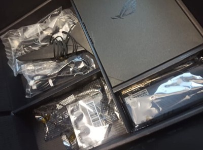 ASUS ROG Maximus XI Extreme Z390 64GB Turbo Boost 2.0 Motherboard