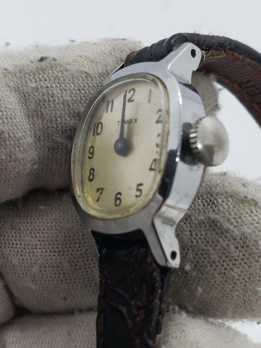 Vintage Women\'s Timex Does Not Run s-l400.jpg main image 4
