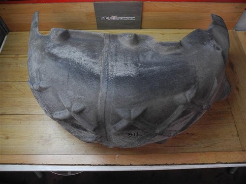 Original VW Touareg 7P Radhausschale Innenkotflügel rechts hinten 7P6805972